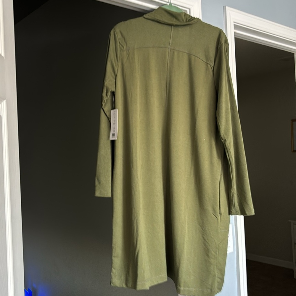 Jones New York sport Olive Green cardigan - Picture 2 of 3